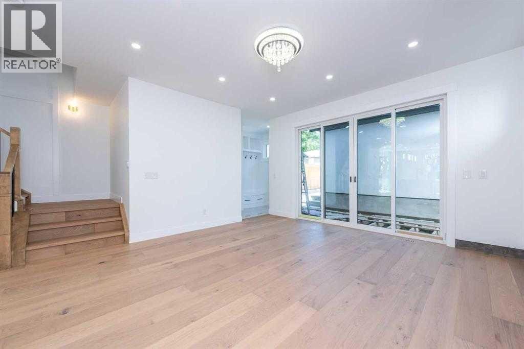 












105 Hartford Road NW

,
Calgary,




Alberta
T2K2A7

