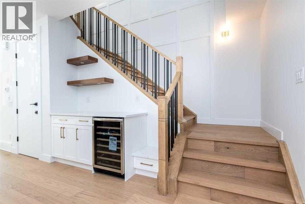 












105 Hartford Road NW

,
Calgary,




Alberta
T2K2A7

