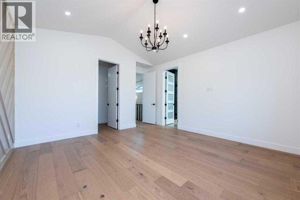 












105 Hartford Road NW

,
Calgary,




Alberta
T2K2A7

