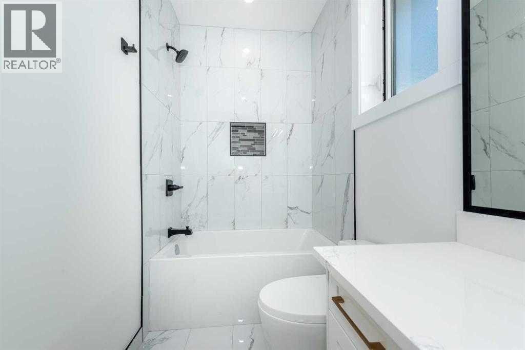 












105 Hartford Road NW

,
Calgary,




Alberta
T2K2A7

