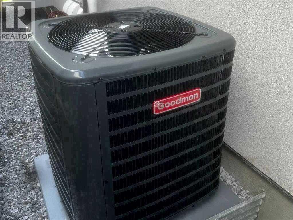 












105 Hartford Road NW

,
Calgary,




Alberta
T2K2A7

