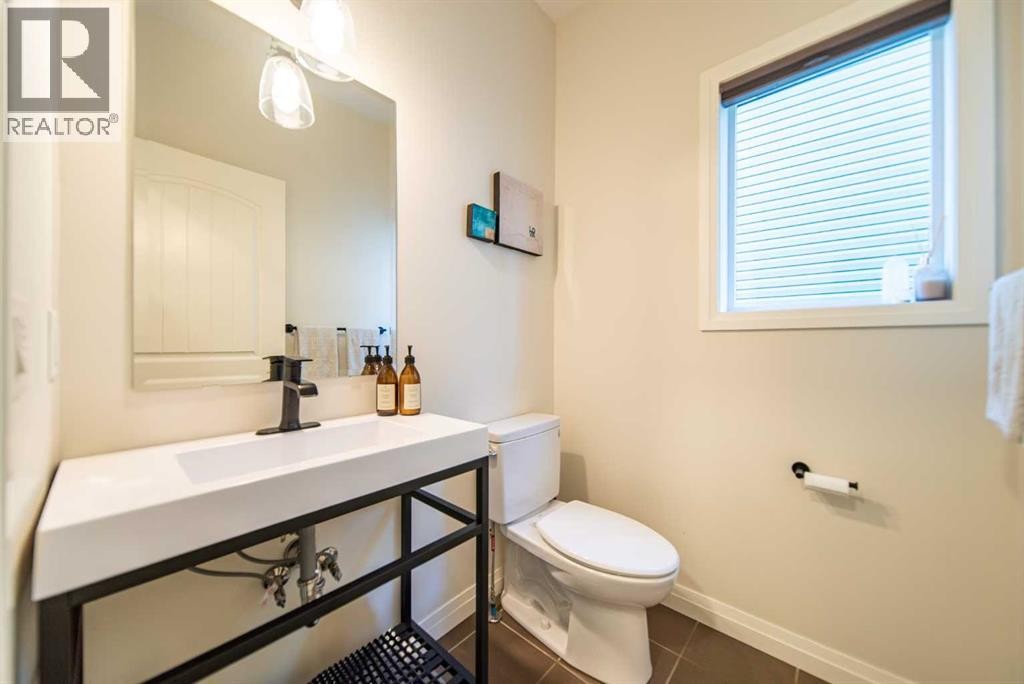 












27 Sunset Park

,
Cochrane,




Alberta
T4C0N4

