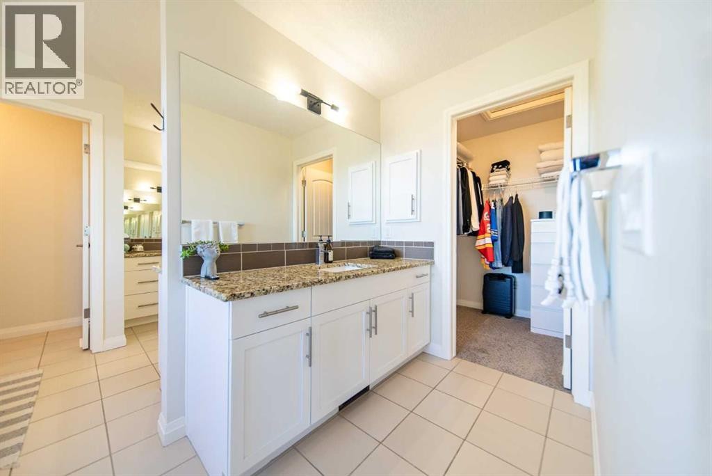 












27 Sunset Park

,
Cochrane,




Alberta
T4C0N4

