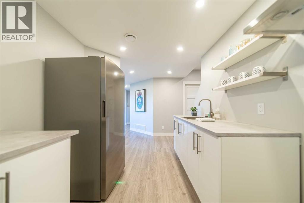 












27 Sunset Park

,
Cochrane,




Alberta
T4C0N4

