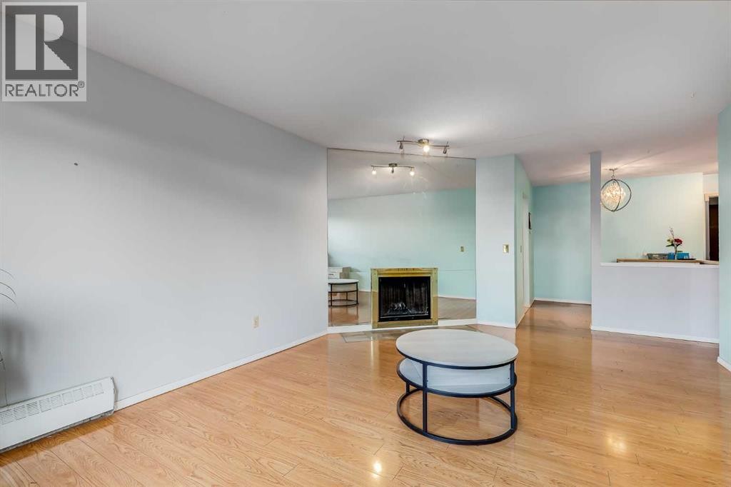 












104, 335 Garry Crescent NE

,
Calgary,




Alberta
T2K5X1

