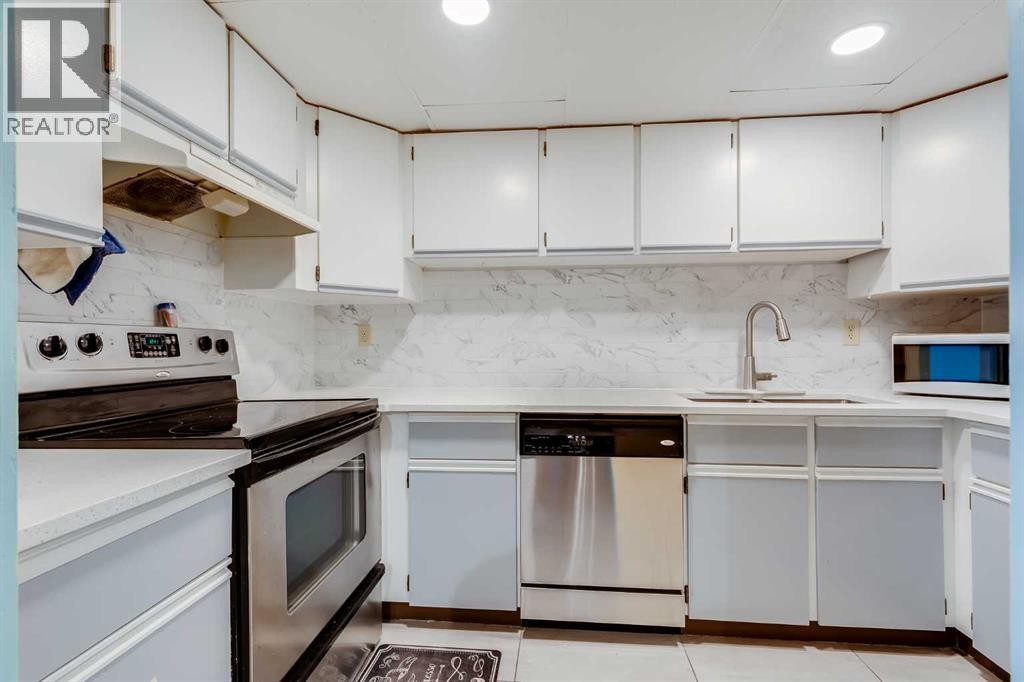 












104, 335 Garry Crescent NE

,
Calgary,




Alberta
T2K5X1

