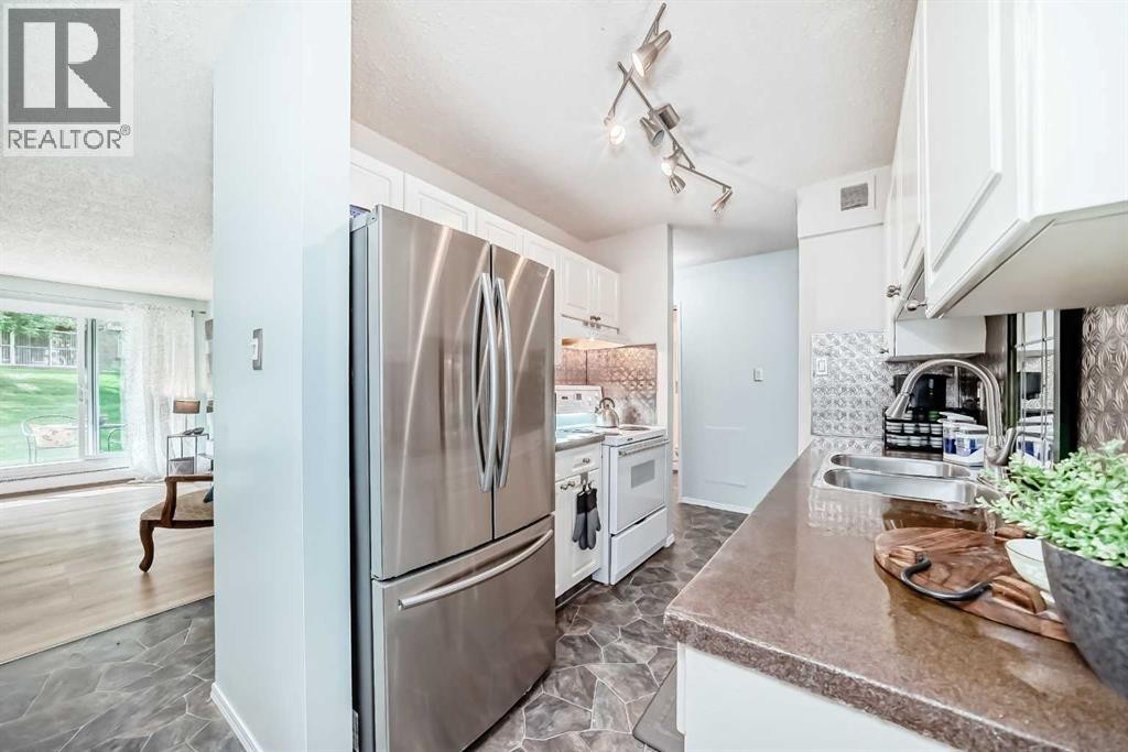 












191, 8948 Elbow Drive SW

,
Calgary,




Alberta
T2V0H9

