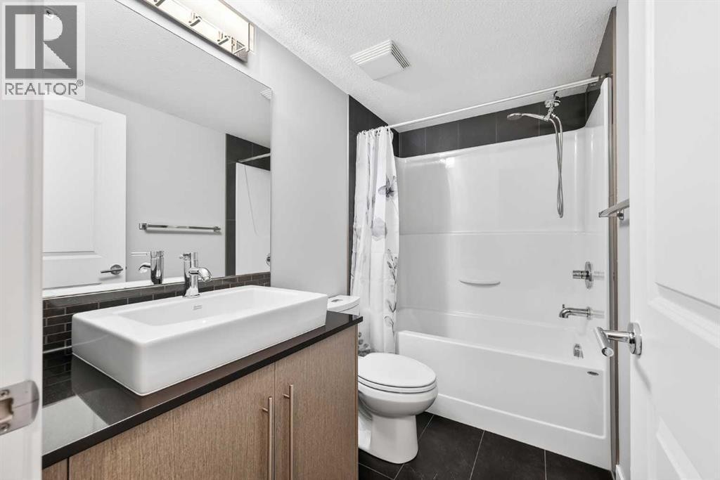 












2308, 11 Mahogany Row SE

,
Calgary,




Alberta
T3M2L6

