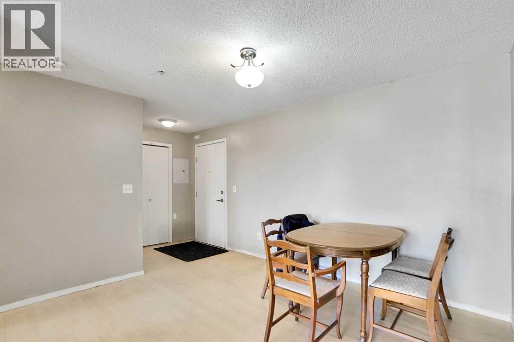 












228, 1717 60 Street SE

,
Calgary,




Alberta
T2A7Y7

