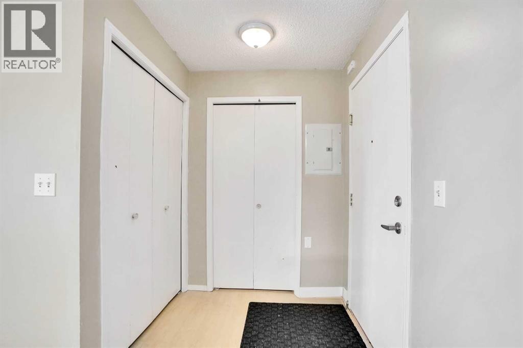 












228, 1717 60 Street SE

,
Calgary,




Alberta
T2A7Y7

