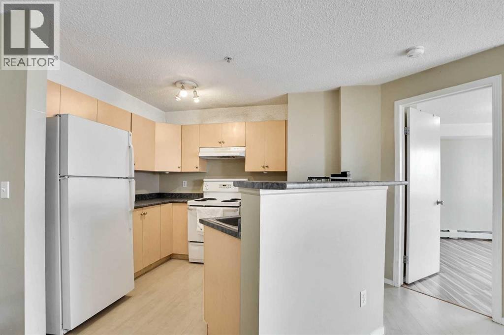 












228, 1717 60 Street SE

,
Calgary,




Alberta
T2A7Y7

