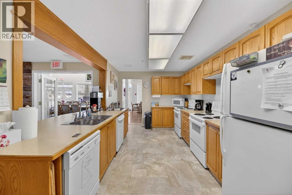 












205, 4500 50 Avenue

,
Olds,




Alberta
T4H1X5

