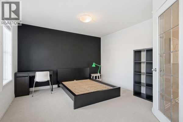 












2405 Sorrel Mews SW

,
Calgary,




Alberta
T2T6G5

