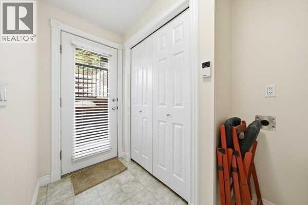 












2405 Sorrel Mews SW

,
Calgary,




Alberta
T2T6G5

