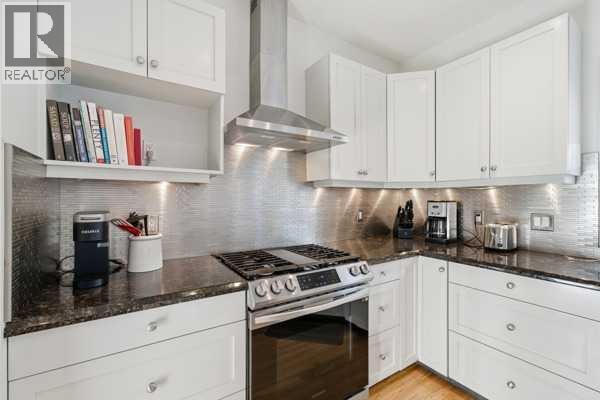 












2405 Sorrel Mews SW

,
Calgary,




Alberta
T2T6G5

