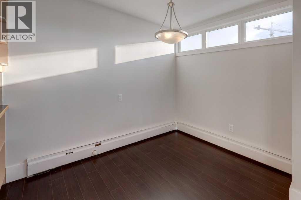 












802, 616 15 Avenue SW

,
Calgary,




Alberta
T2R0R5

