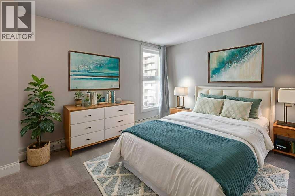 












802, 616 15 Avenue SW

,
Calgary,




Alberta
T2R0R5

