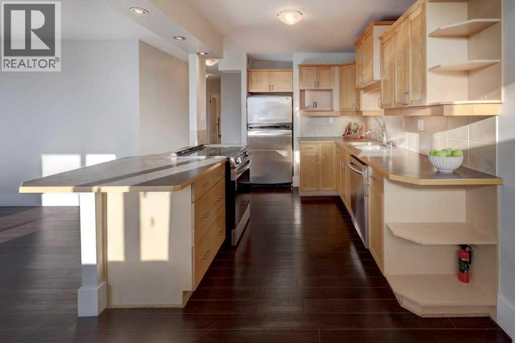 












802, 616 15 Avenue SW

,
Calgary,




Alberta
T2R0R5

