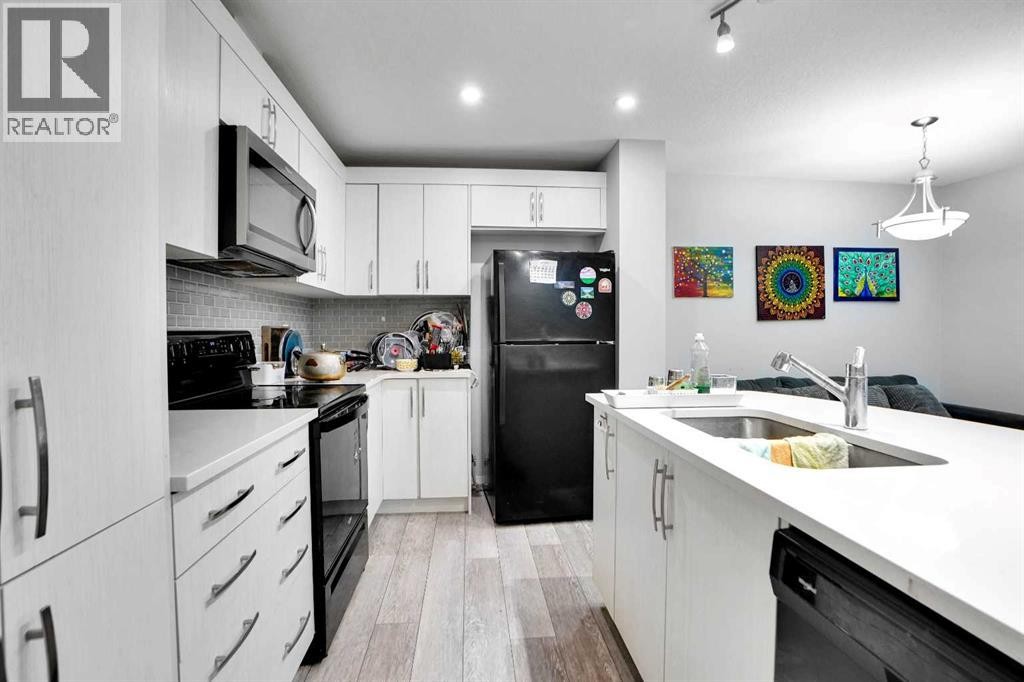 












158 Cityside Grove NE

,
Calgary,




Alberta
T3N1C9

