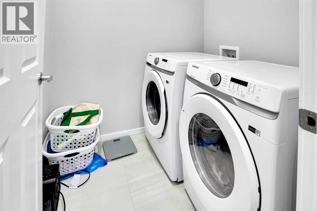 












158 Cityside Grove NE

,
Calgary,




Alberta
T3N1C9

