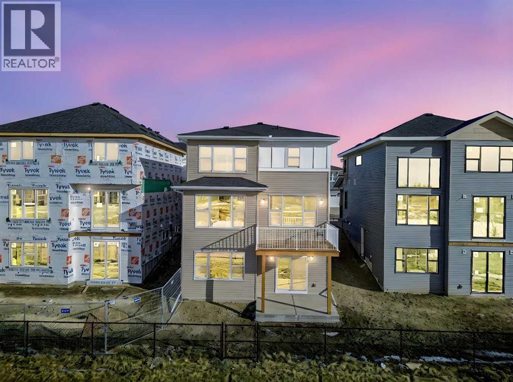 












298 Kinniburgh Loop

,
Chestermere,




Alberta
T1X3C3

