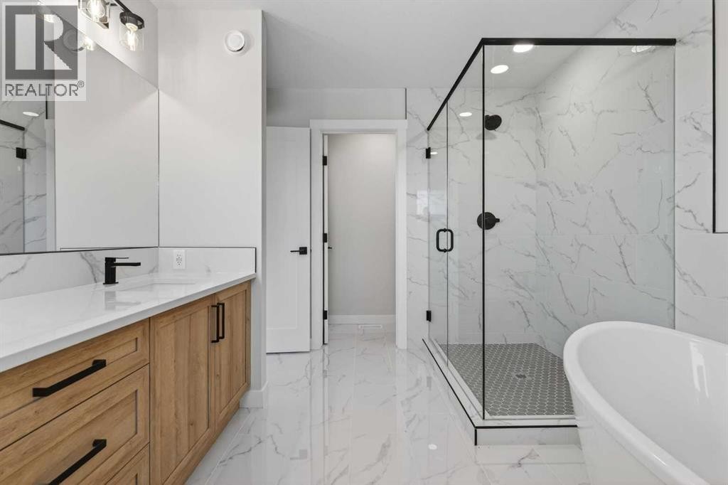 












298 Kinniburgh Loop

,
Chestermere,




Alberta
T1X3C3

