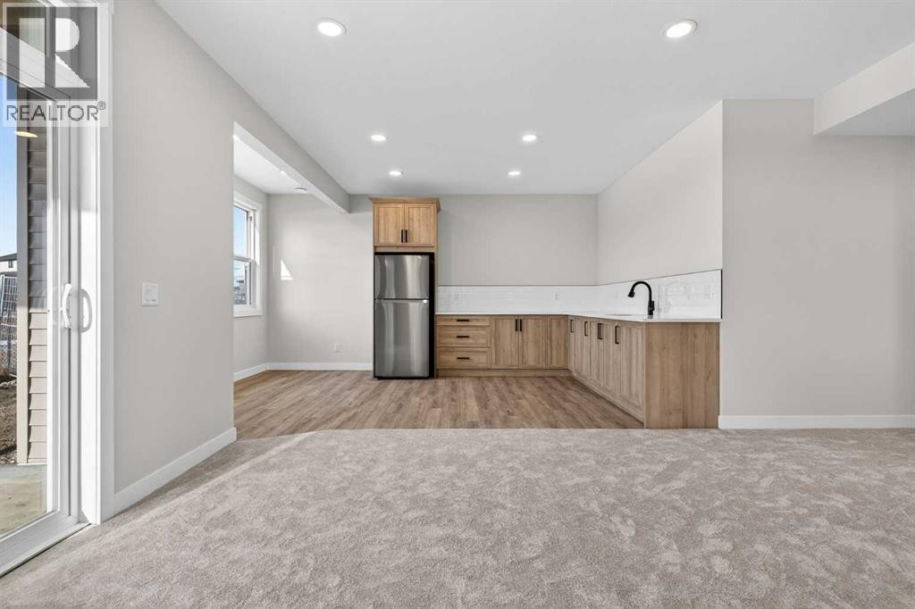 












298 Kinniburgh Loop

,
Chestermere,




Alberta
T1X3C3

