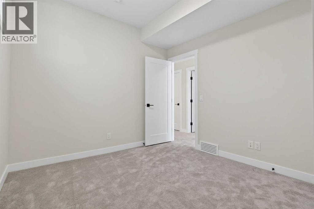 












298 Kinniburgh Loop

,
Chestermere,




Alberta
T1X3C3

