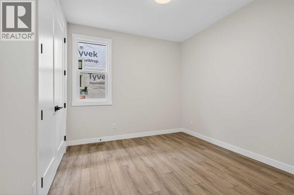 












298 Kinniburgh Loop

,
Chestermere,




Alberta
T1X3C3

