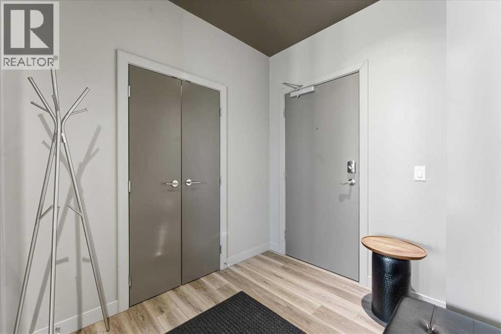 












2401, 220 12 Avenue SE

,
Calgary,




Alberta
T2G0R5

