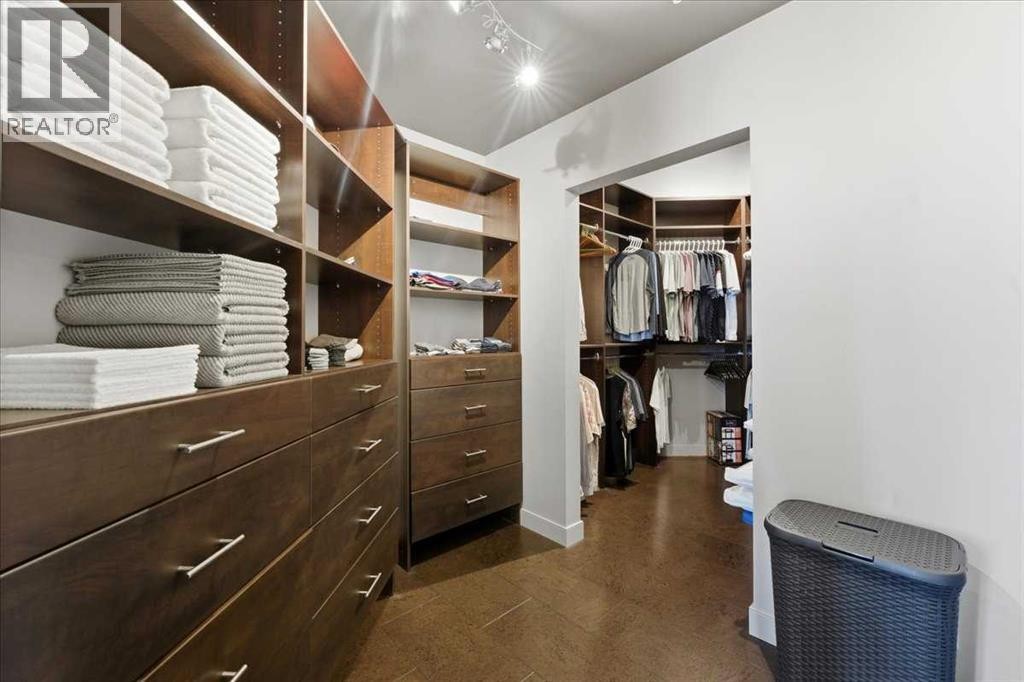 












2401, 220 12 Avenue SE

,
Calgary,




Alberta
T2G0R5

