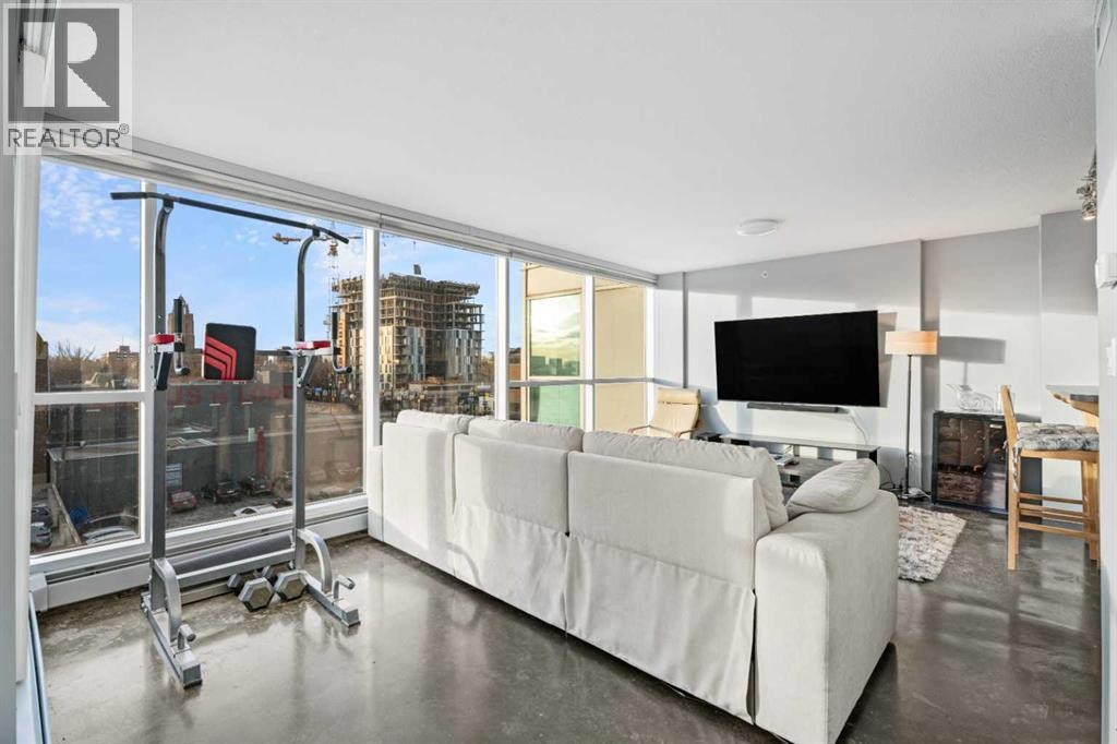 












404, 188 15 Avenue SW

,
Calgary,




Alberta
T2R1S4

