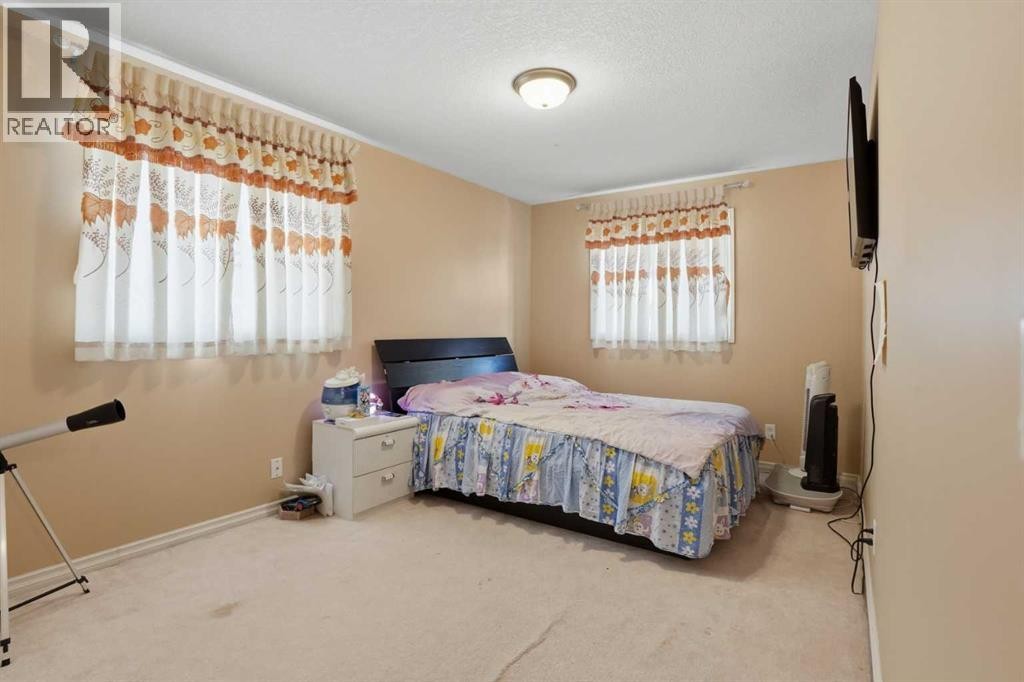 












197 West Creek Boulevard

,
Chestermere,




Alberta
T1X1S8

