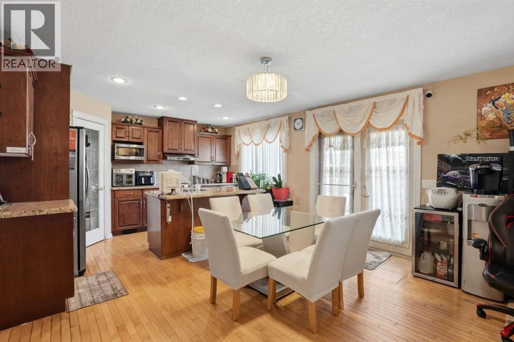 












197 West Creek Boulevard

,
Chestermere,




Alberta
T1X1S8

