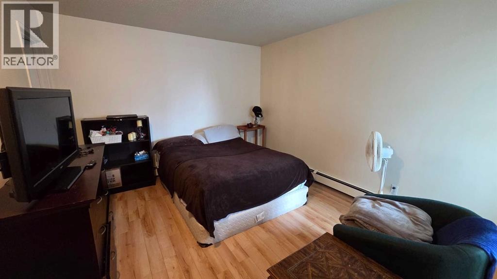 












318, 10120 Brookpark Boulevard SW

,
Calgary,




Alberta
T2W3G3

