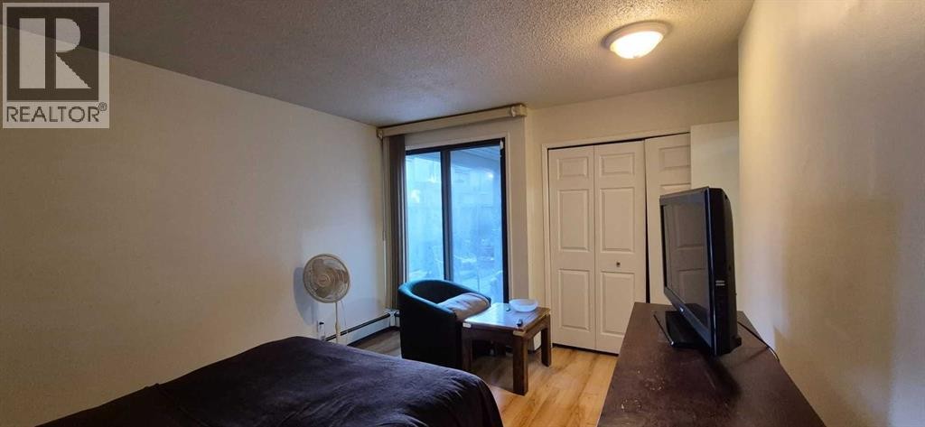 












318, 10120 Brookpark Boulevard SW

,
Calgary,




Alberta
T2W3G3

