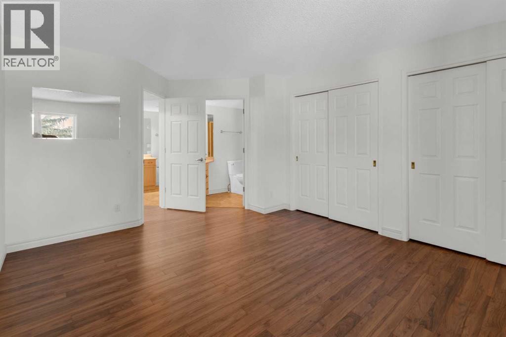 












206, 3206 Hawksbrow Point NW

,
Calgary,




Alberta
T3G4C9

