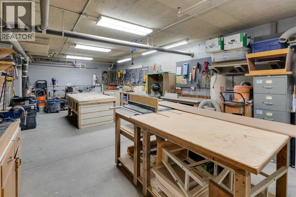 












206, 3206 Hawksbrow Point NW

,
Calgary,




Alberta
T3G4C9

