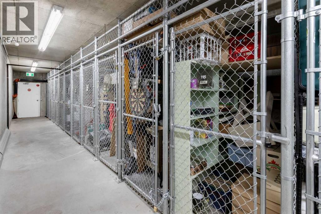 












206, 3206 Hawksbrow Point NW

,
Calgary,




Alberta
T3G4C9

