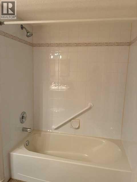 












206, 3206 Hawksbrow Point NW

,
Calgary,




Alberta
T3G4C9

