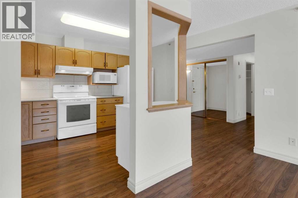 












206, 3206 Hawksbrow Point NW

,
Calgary,




Alberta
T3G4C9

