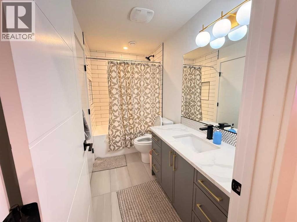 












103 Hartford Road NW

,
Calgary,




Alberta
T2K2A7

