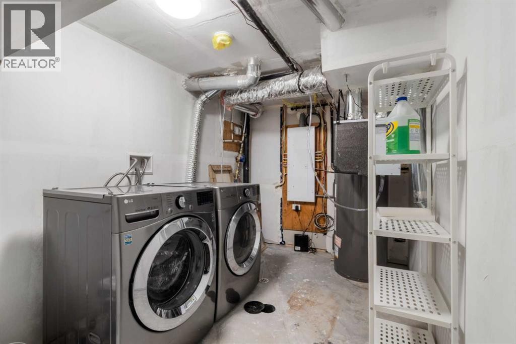 












3531 Spruce Drive SW

,
Calgary,




Alberta
T3C3A5

