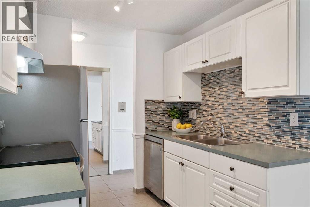 












404, 1113 37 Street SW

,
Calgary,




Alberta
T3C1S5

