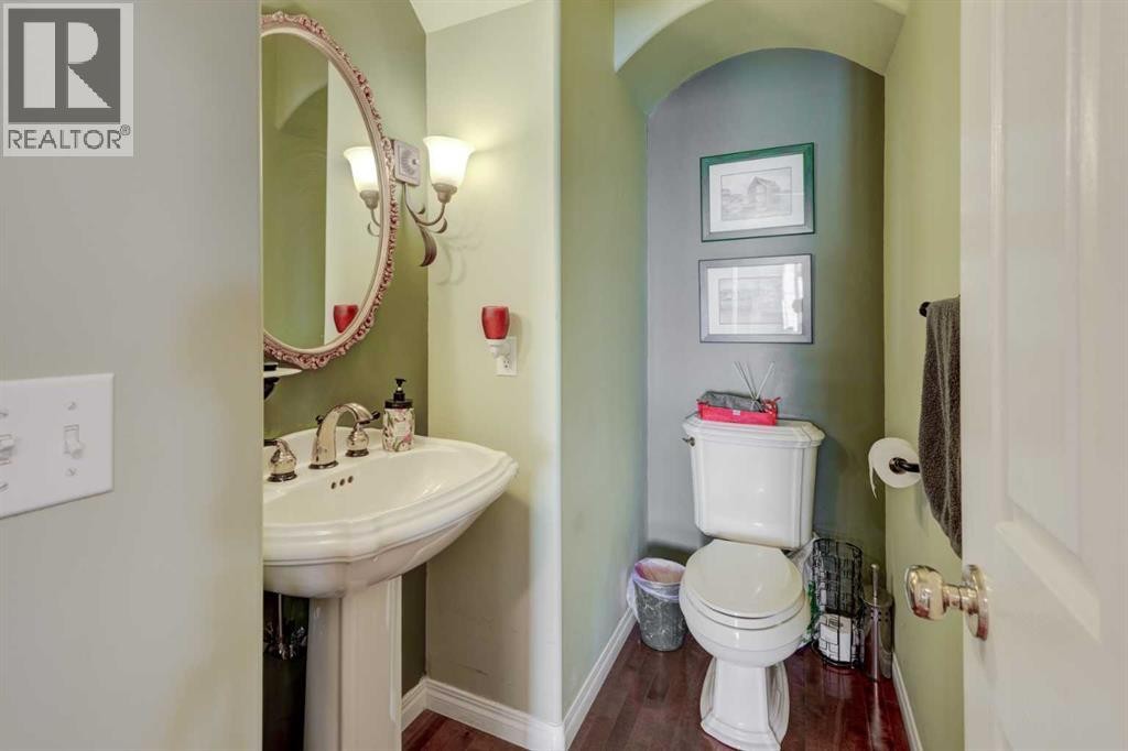 












49 Arbour Crest Heights NW

,
Calgary,




Alberta
T3G5A3

