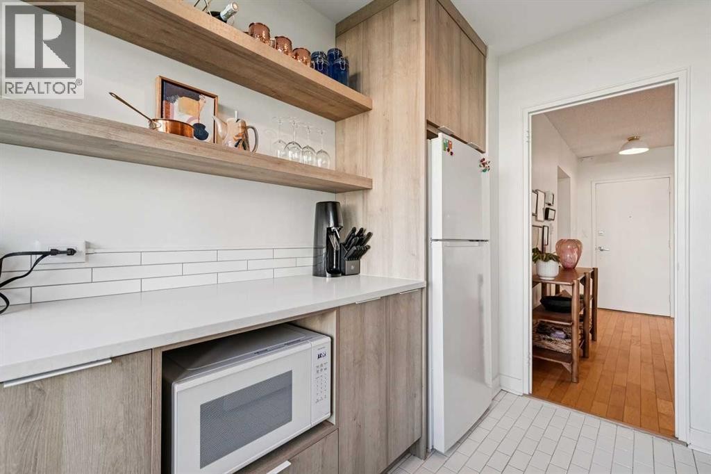 












204, 3316 Rideau Place SW

,
Calgary,




Alberta
T2S1Z4

