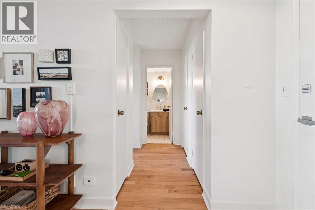 












204, 3316 Rideau Place SW

,
Calgary,




Alberta
T2S1Z4

