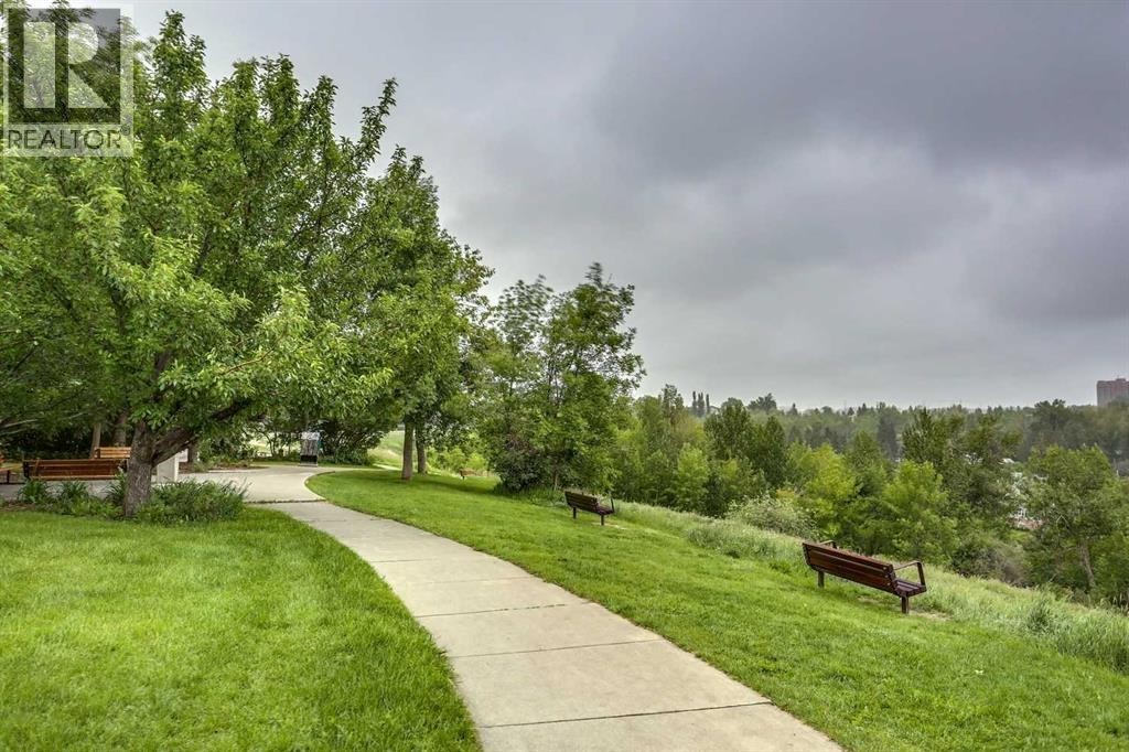 












204, 3316 Rideau Place SW

,
Calgary,




Alberta
T2S1Z4

