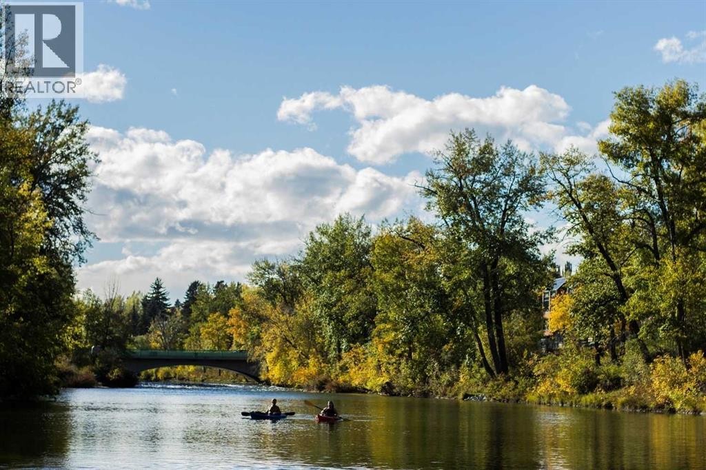 












204, 3316 Rideau Place SW

,
Calgary,




Alberta
T2S1Z4

