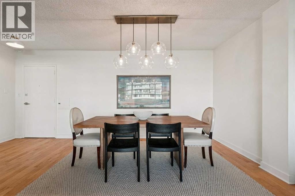 












204, 3316 Rideau Place SW

,
Calgary,




Alberta
T2S1Z4

